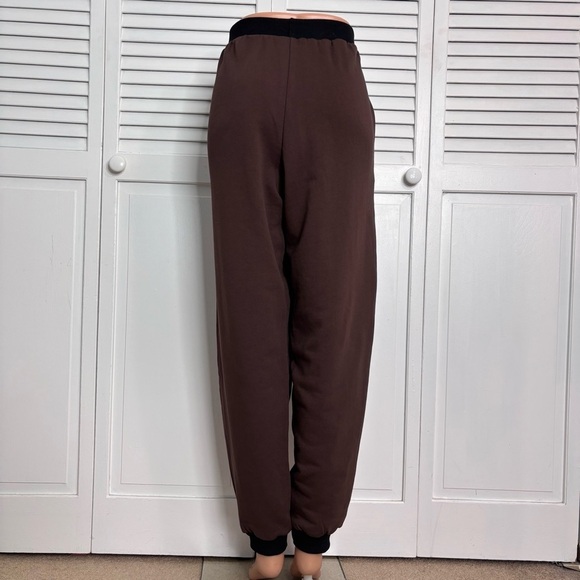 New WEWOREWHAT Colorblocked Slim Leg Jogger in Brown Size Medium - Picture 10 of 10